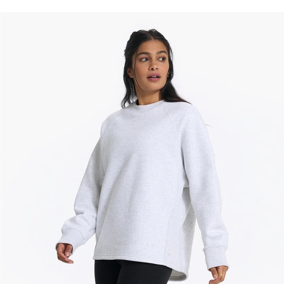 Vuori Restore Oversize Sweatshirt Womens Size M- Grey 
Pullover - Picture 2 of 6